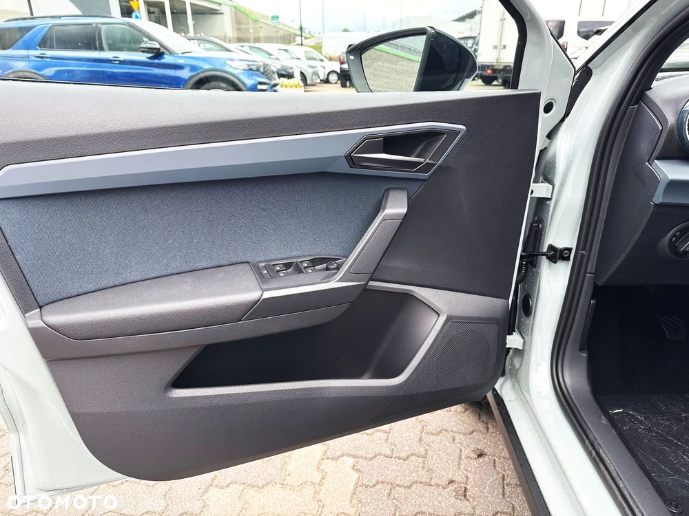 Seat Arona 1.0 TSI Style Plus - 11