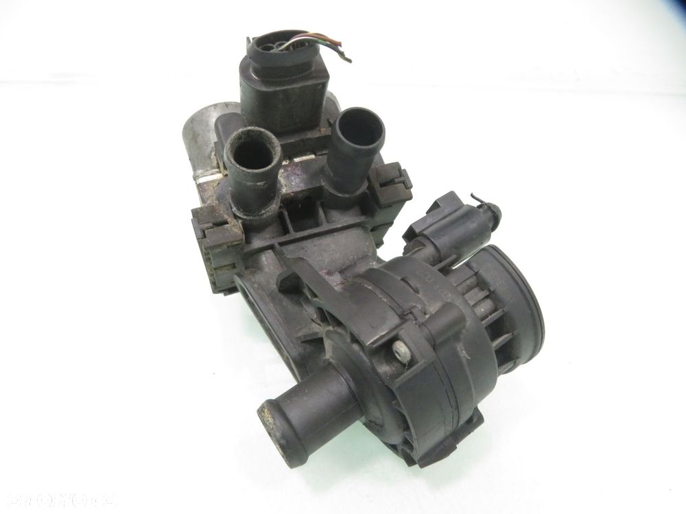 ELEKTROZAWÓR WODY AUDI A6 C6 3.0 TDI quattro 4F1959617A - 11
