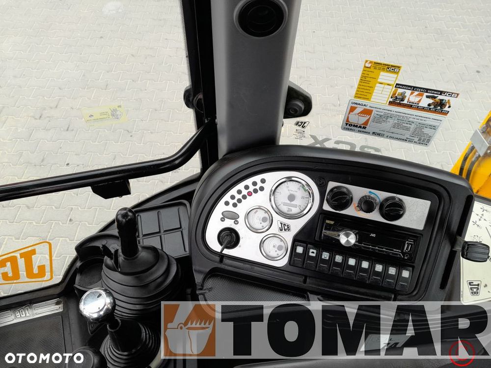 JCB 3CX 2005 - 18