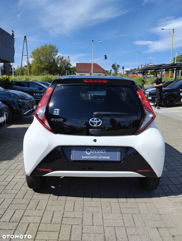 Toyota Aygo 1.0 VVT-i Black Edition - 4