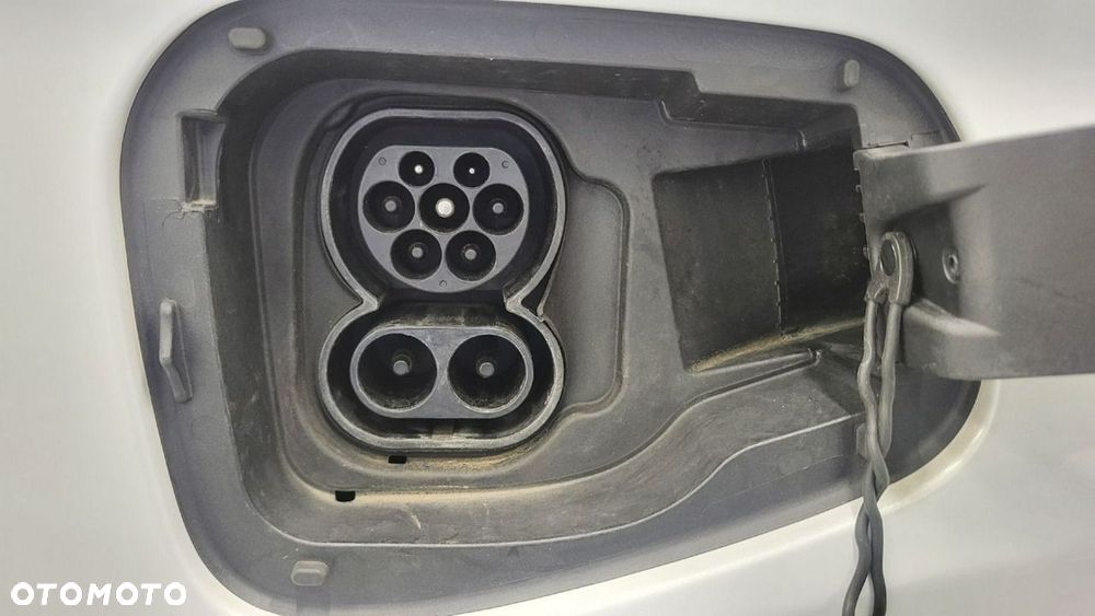 Skywell ET5 72kWh Luxury - 25