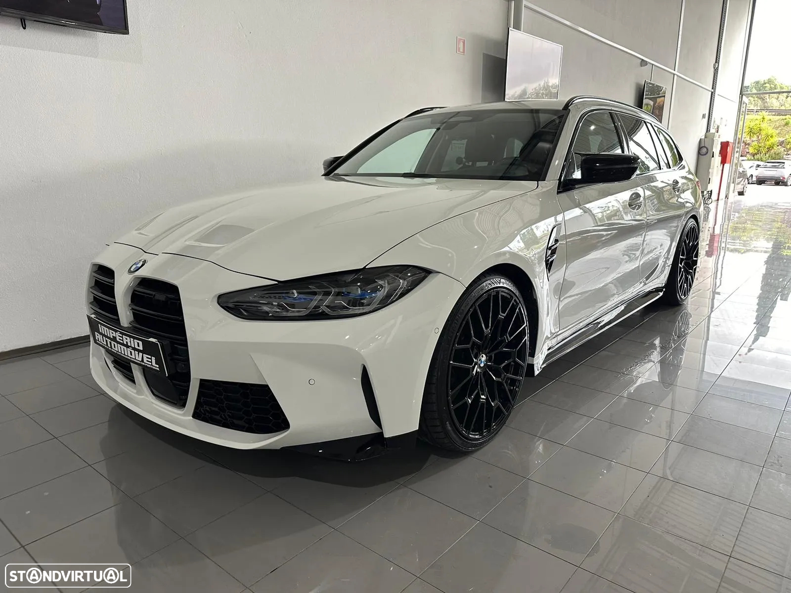 BMW 320 - 24