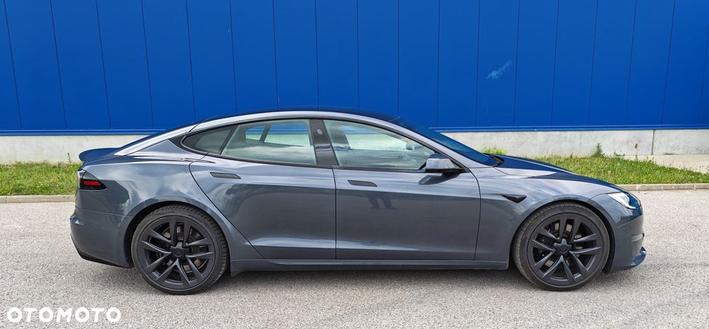 Tesla Model S Plaid - 14