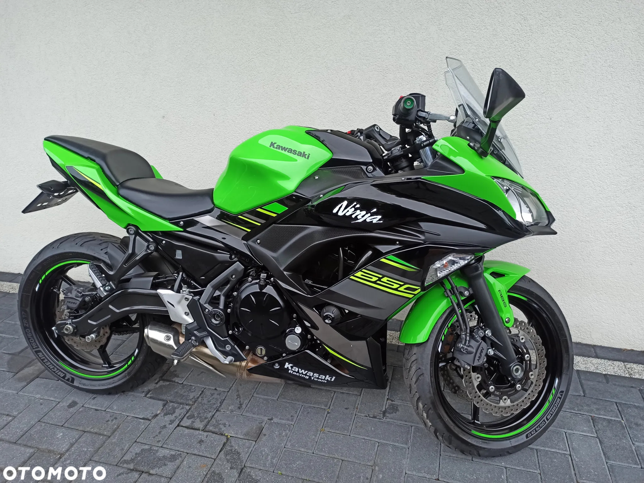 Kawasaki Ninja - 8