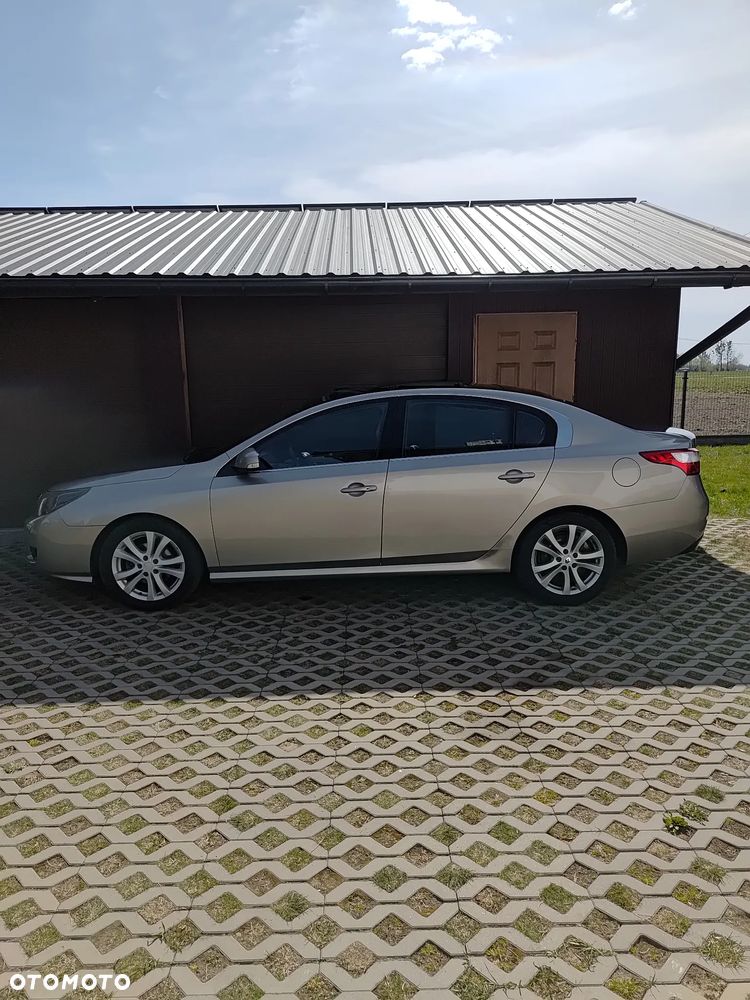 Renault Latitude - 6