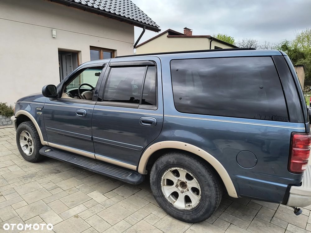Ford Expedition 5.4 XLT 4WD - 2