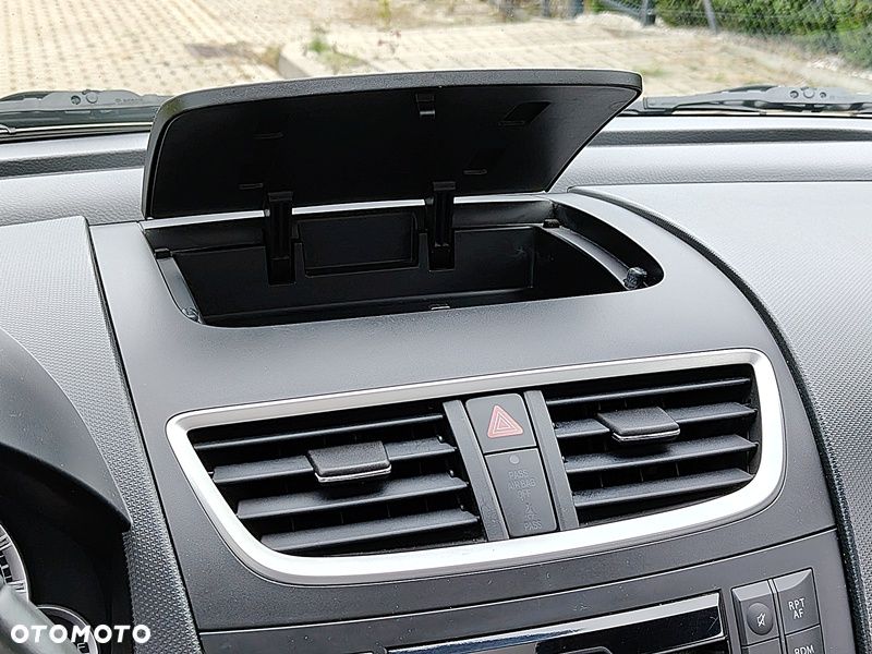 Suzuki Swift 1.2 Premium - 17