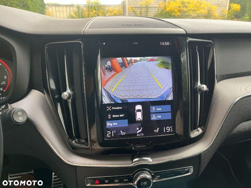 Volvo XC 60 B4 D Plus Bright - 10