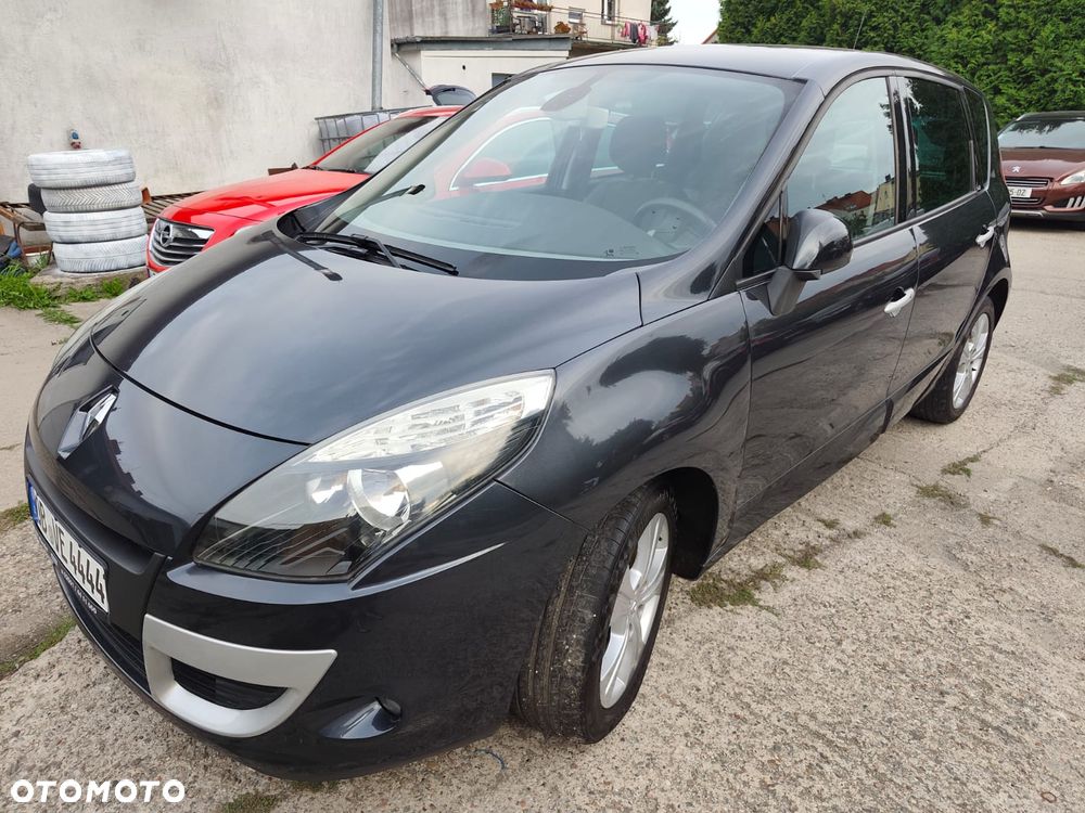 Renault Scenic - 25