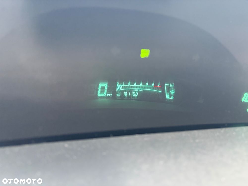 Toyota Yaris 1.33 VVT-i Executive - 17