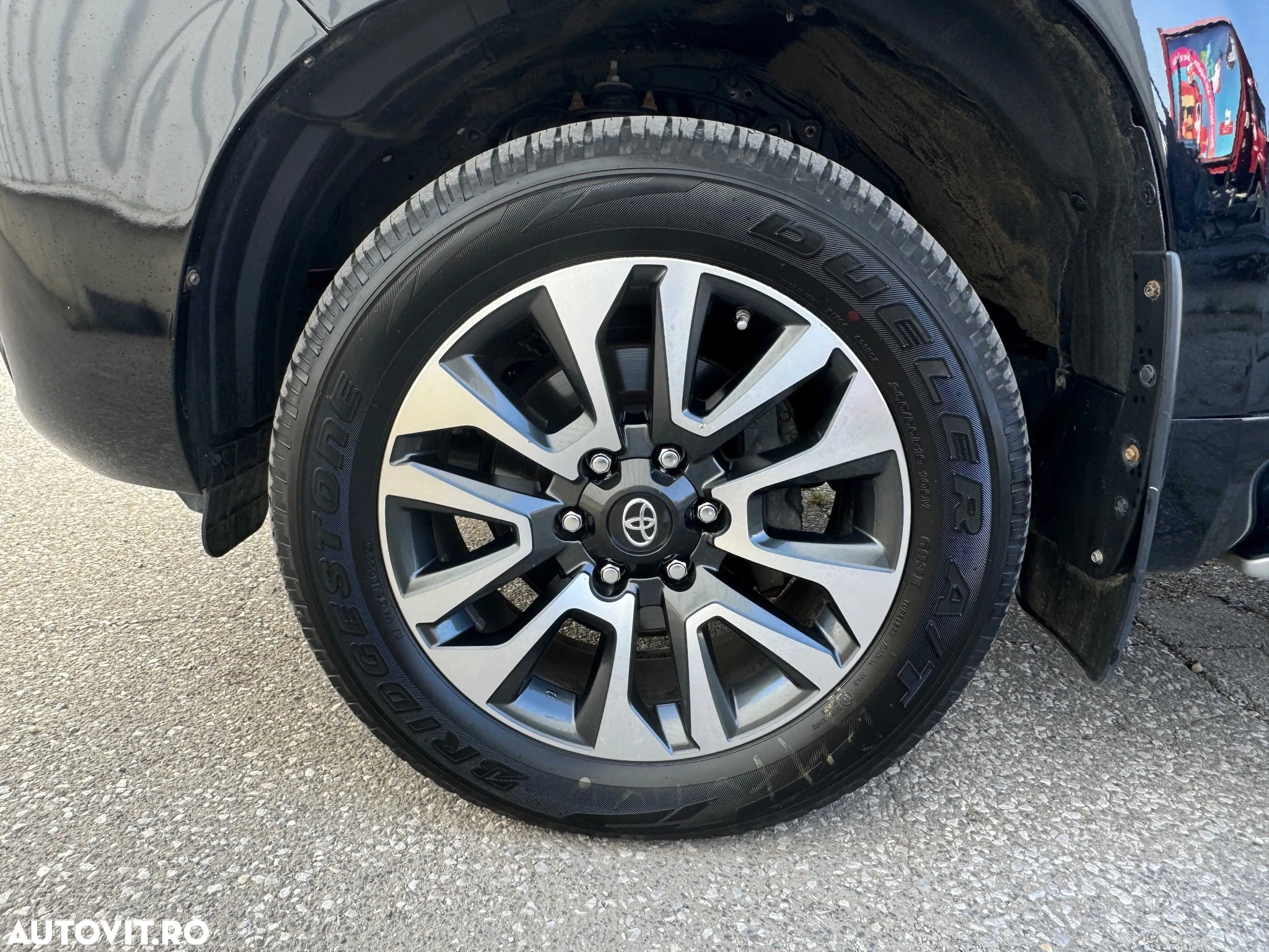 Toyota Land Cruiser 2.8l D-4D 204 CP A/T 7 locuri Executive - 18