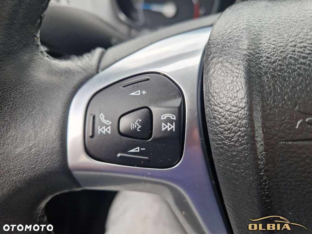Ford EcoSport - 30