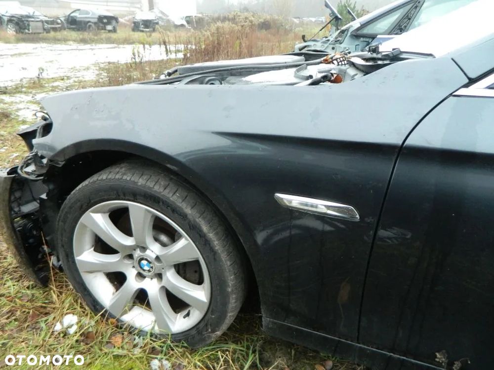 Bmw F10 2012 B90 SOPHISTOGRAU II BRILLANT Pearl  błotnik drzwi - 2