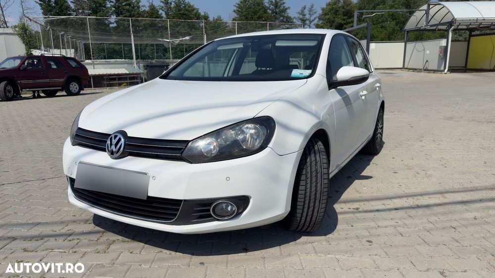 Volkswagen Golf 1.6 TDI BlueMotion Technology DPF Comfortline DSG - 1