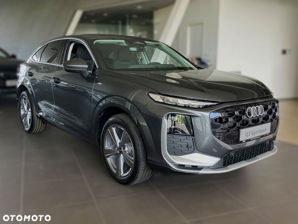Audi Q3 Sportback - 2