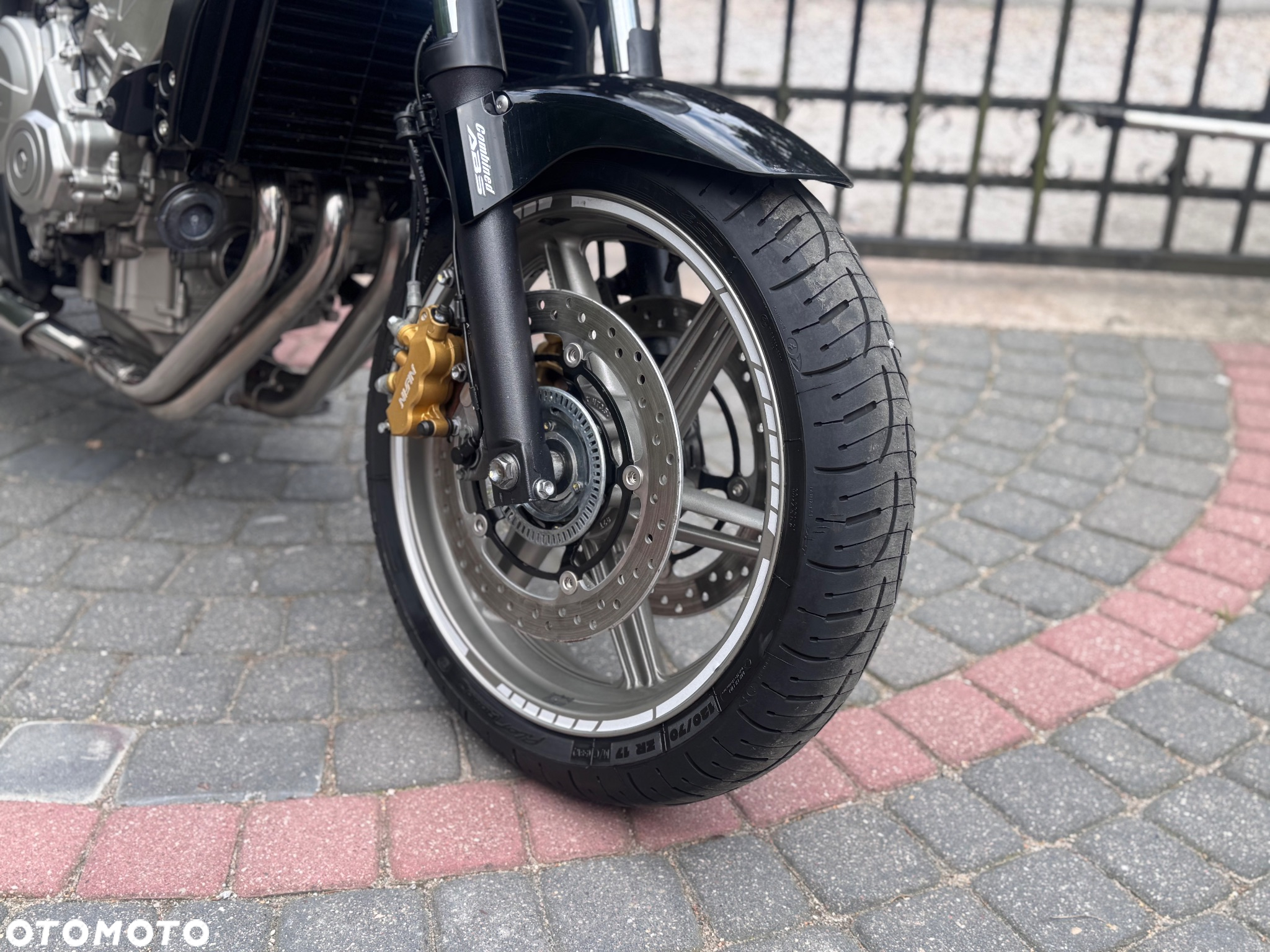 Honda CBF - 22