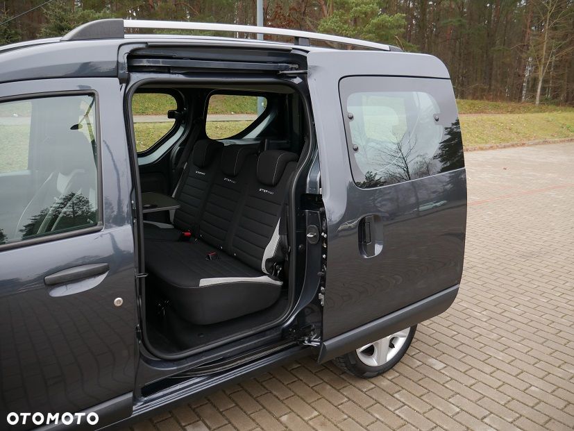 Dacia Dokker 1.6 SCe Stepway - 32