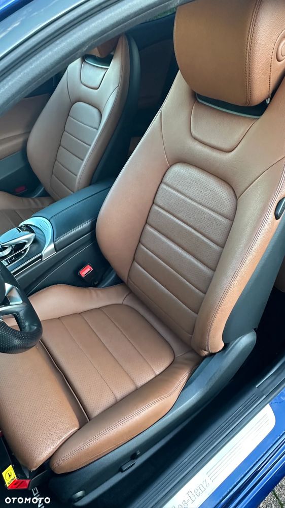 Mercedes-Benz Klasa C 200 4-Matic 9G-Tronic - 21