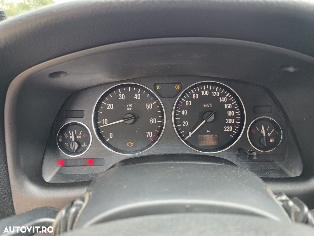 Opel Astra - 13