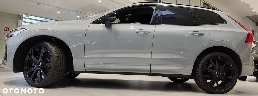 Volvo XC 60 B5 B AWD Ultimate Black Edition - 20