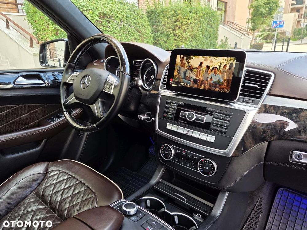 Mercedes-Benz ML 350 BlueTEC 4MATIC 7G-TRONIC Edition 1 - 27