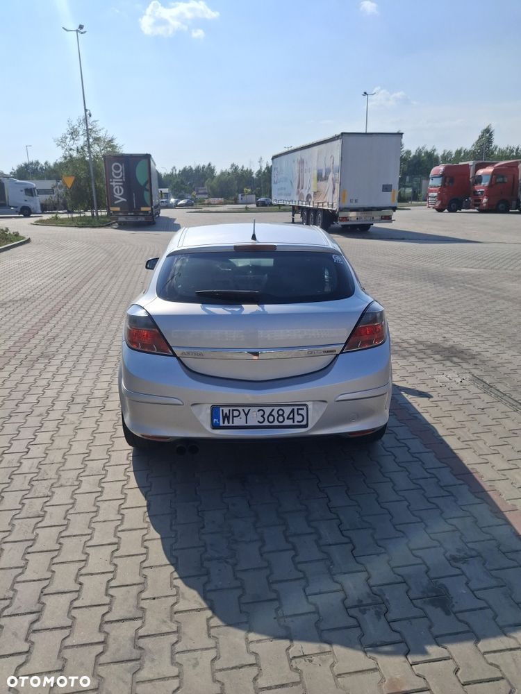 Opel Astra - 4