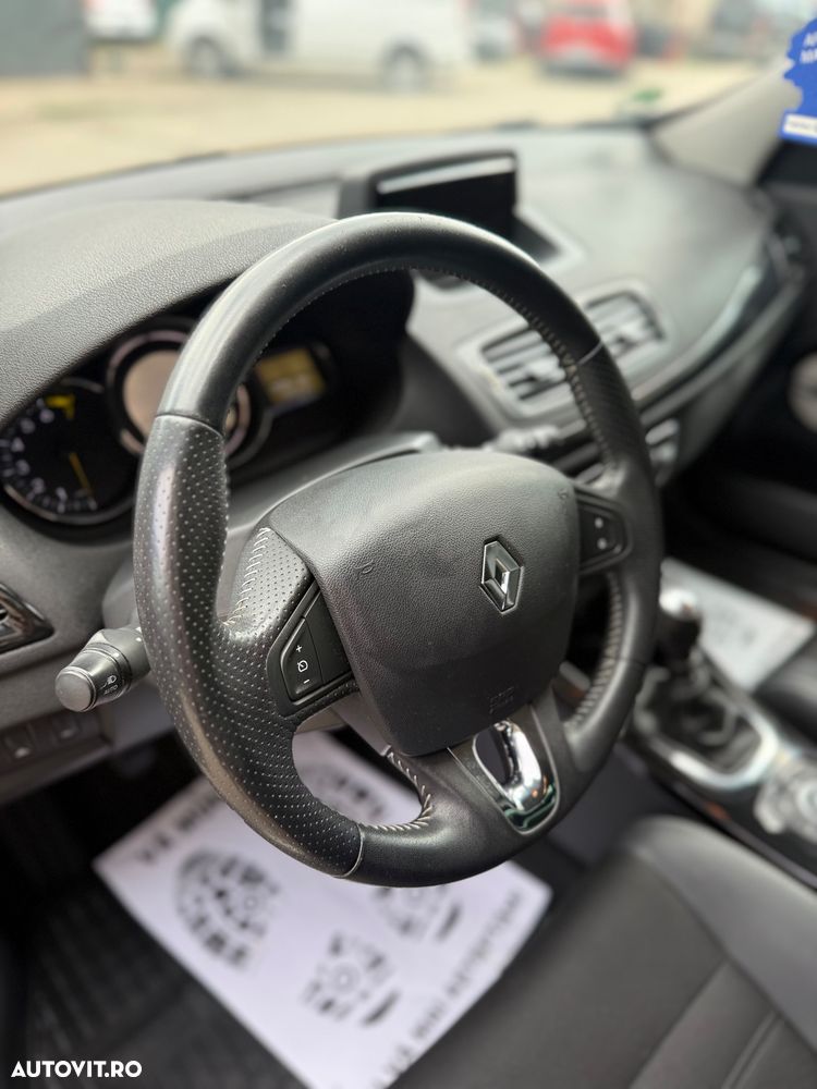 Renault Megane - 12