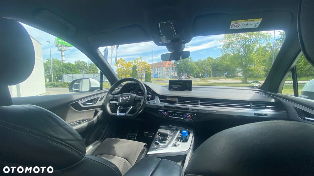 Audi Q7 3.0 TDI ultra Quattro Tiptronic - 32