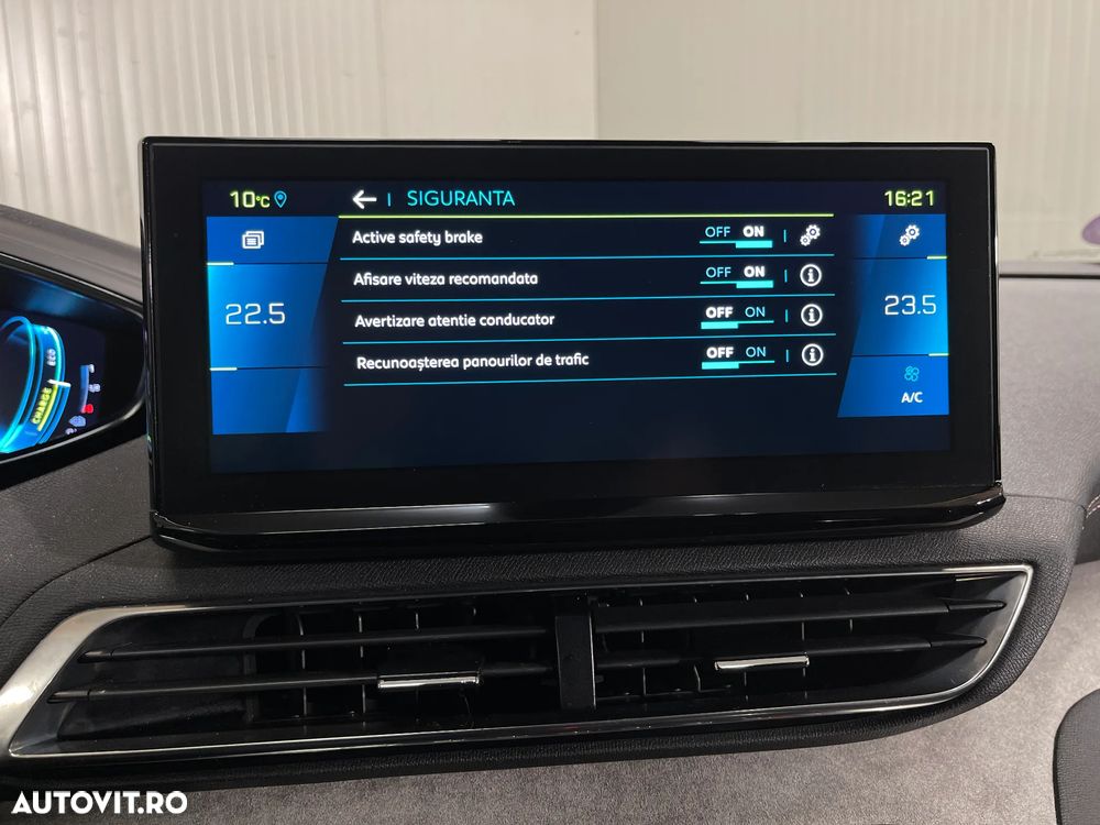 Peugeot 3008 225 e-EAT8 GT - 23