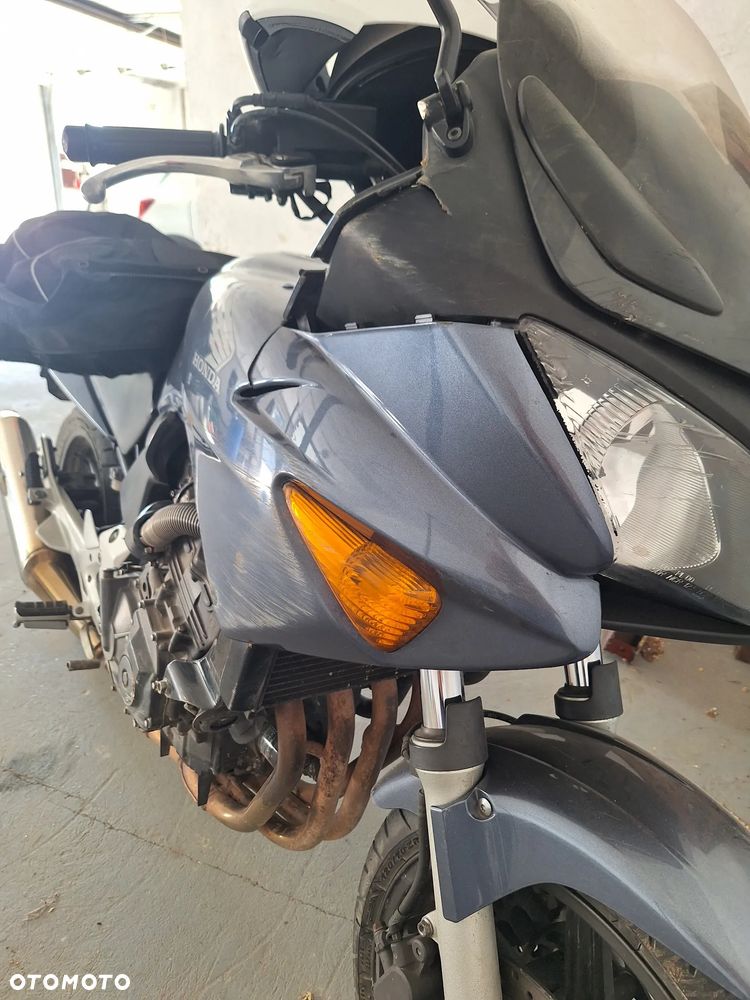 Honda CBF - 4