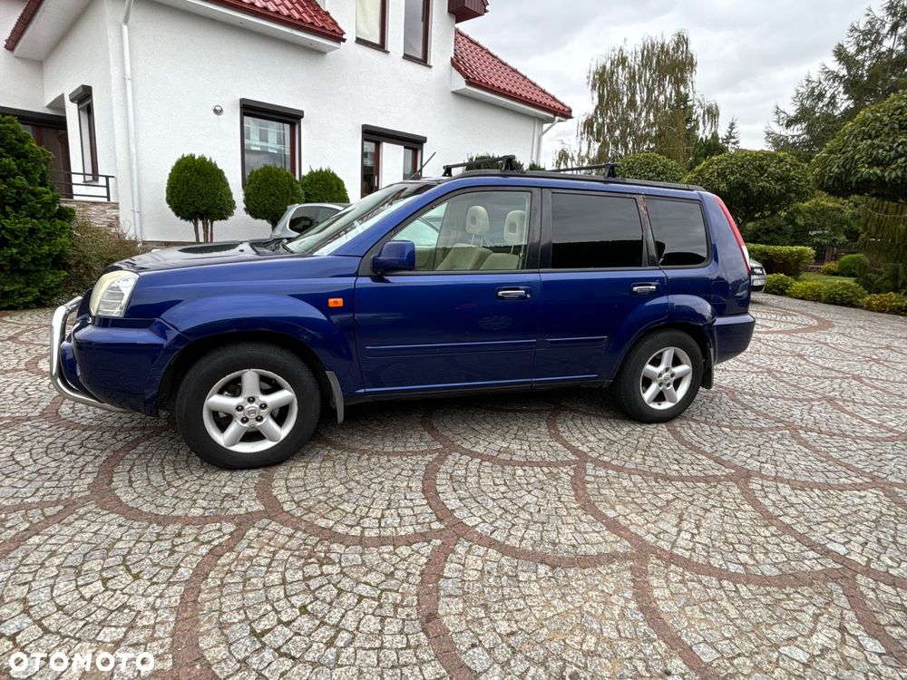 Nissan X-Trail 2.0 4x2 Comfort - 8