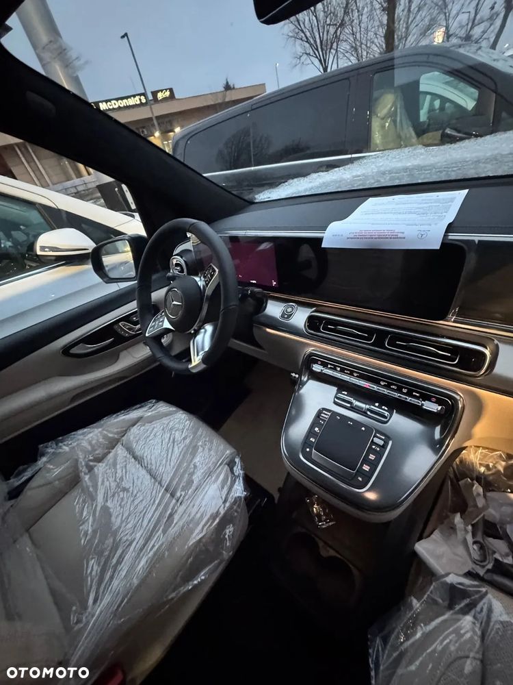 Mercedes-Benz Klasa V 300 d 4-Matic 9G-Tronic Exclusive (d³ugi) - 6