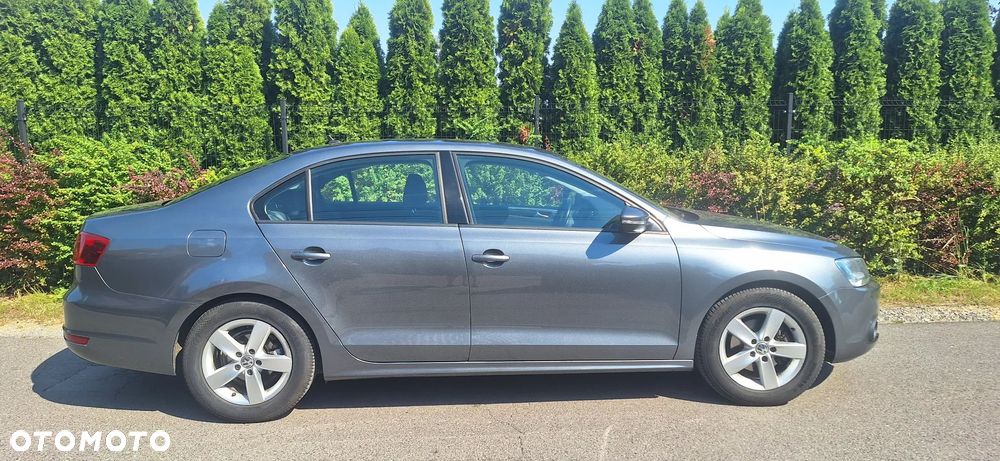Volkswagen Jetta 1.4 TSI Highline - 2