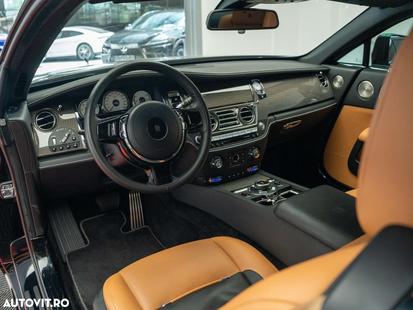 Rolls-Royce Wraith - 18