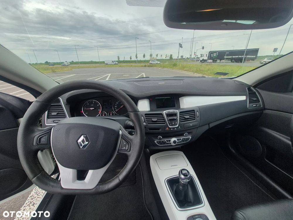 Renault Laguna 2.0 dCi Monaco GP - 10