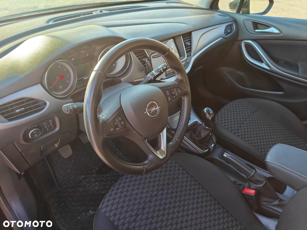 Opel Astra 1.4 T Enjoy - 17