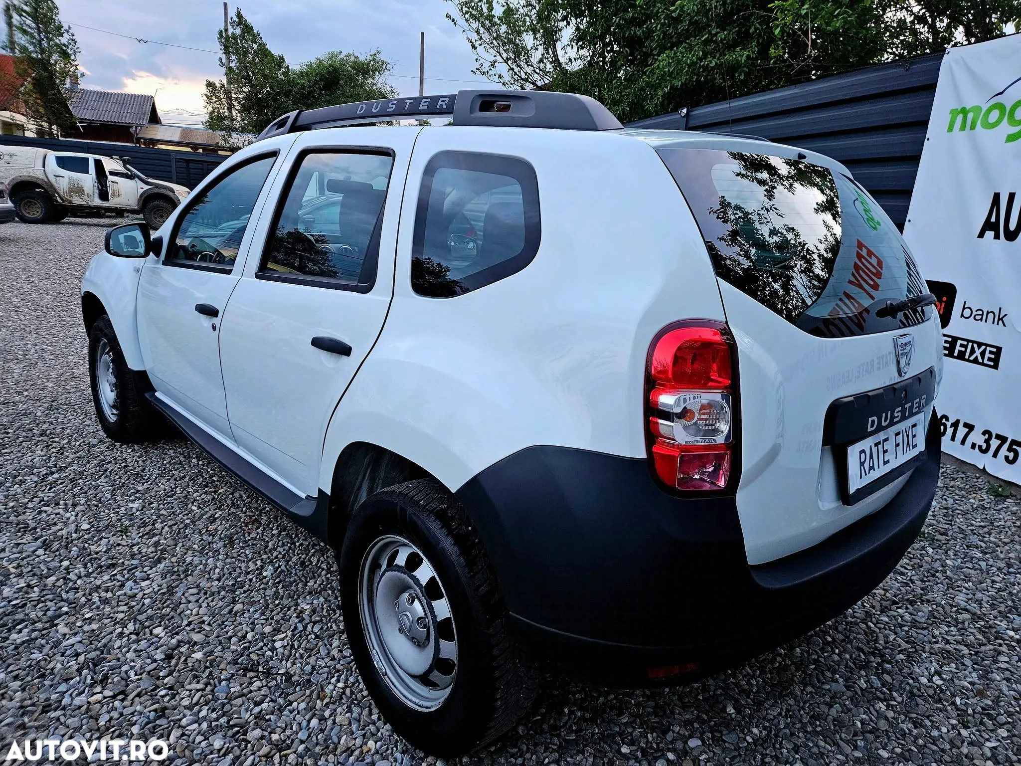Dacia Duster 1.6 4x2 Ambiance - 4