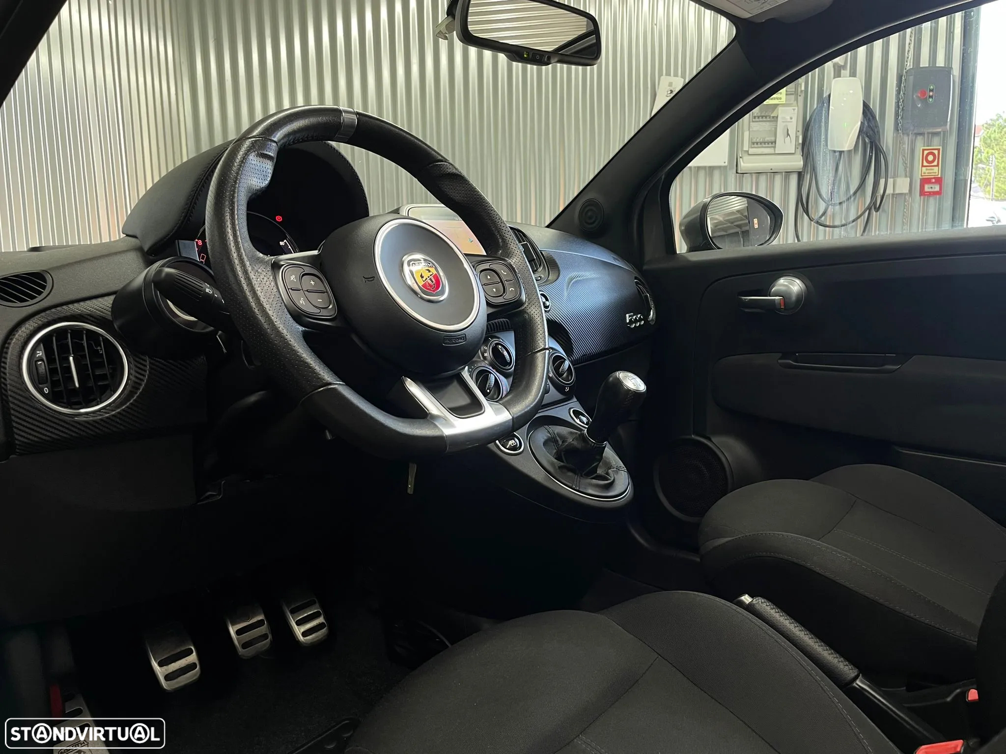 Abarth 595C 1.4 T-Jet 595 - 23