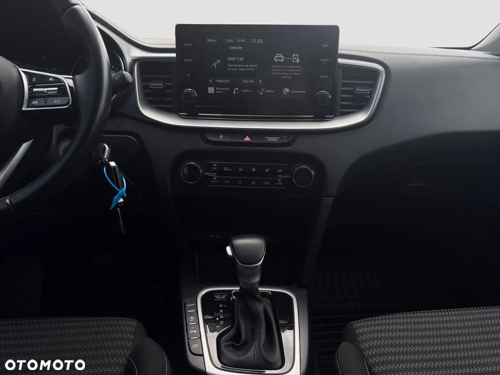 Kia Ceed 1.5 T-GDI M DCT - 15