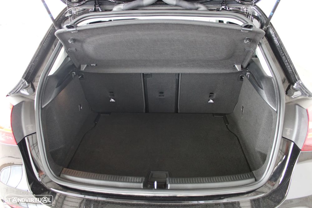 Mercedes-Benz A 200 Progressive Aut. - 29