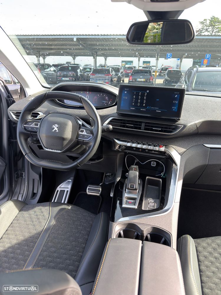 Peugeot 3008 PureTech 130 Stop & Start GPF EAT8 Roadtrip - 13