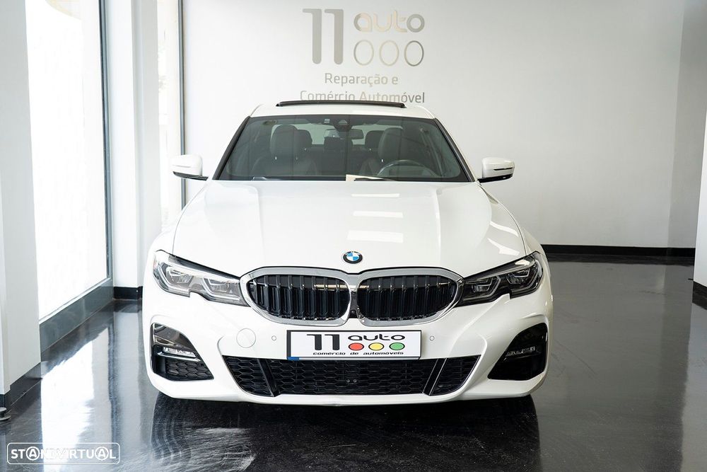 BMW 320 d Pack Desportivo M Auto - 5