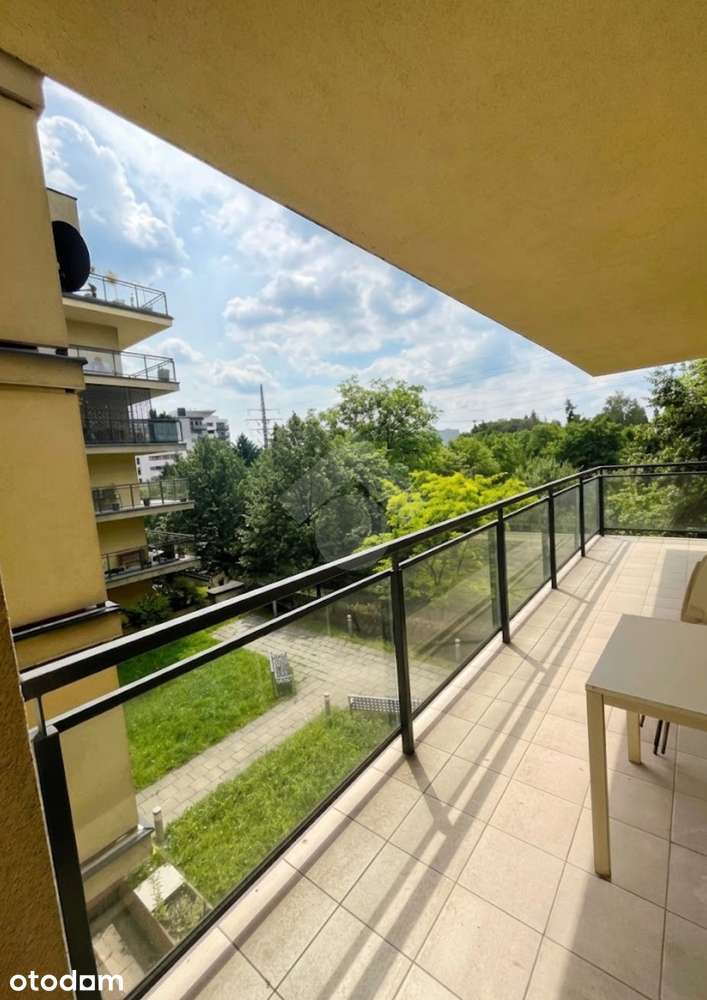 62m - 2 pokoje w apartamentowcu - taras - parking podziemny