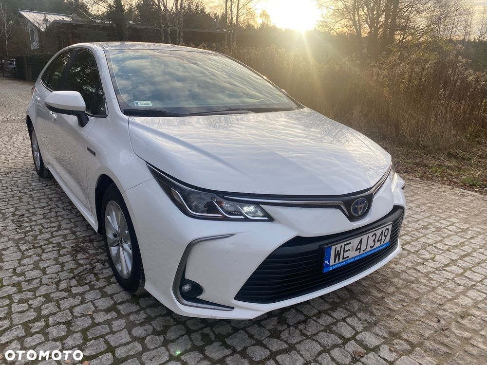 Toyota Corolla 1.8 Hybrid Comfort - 22