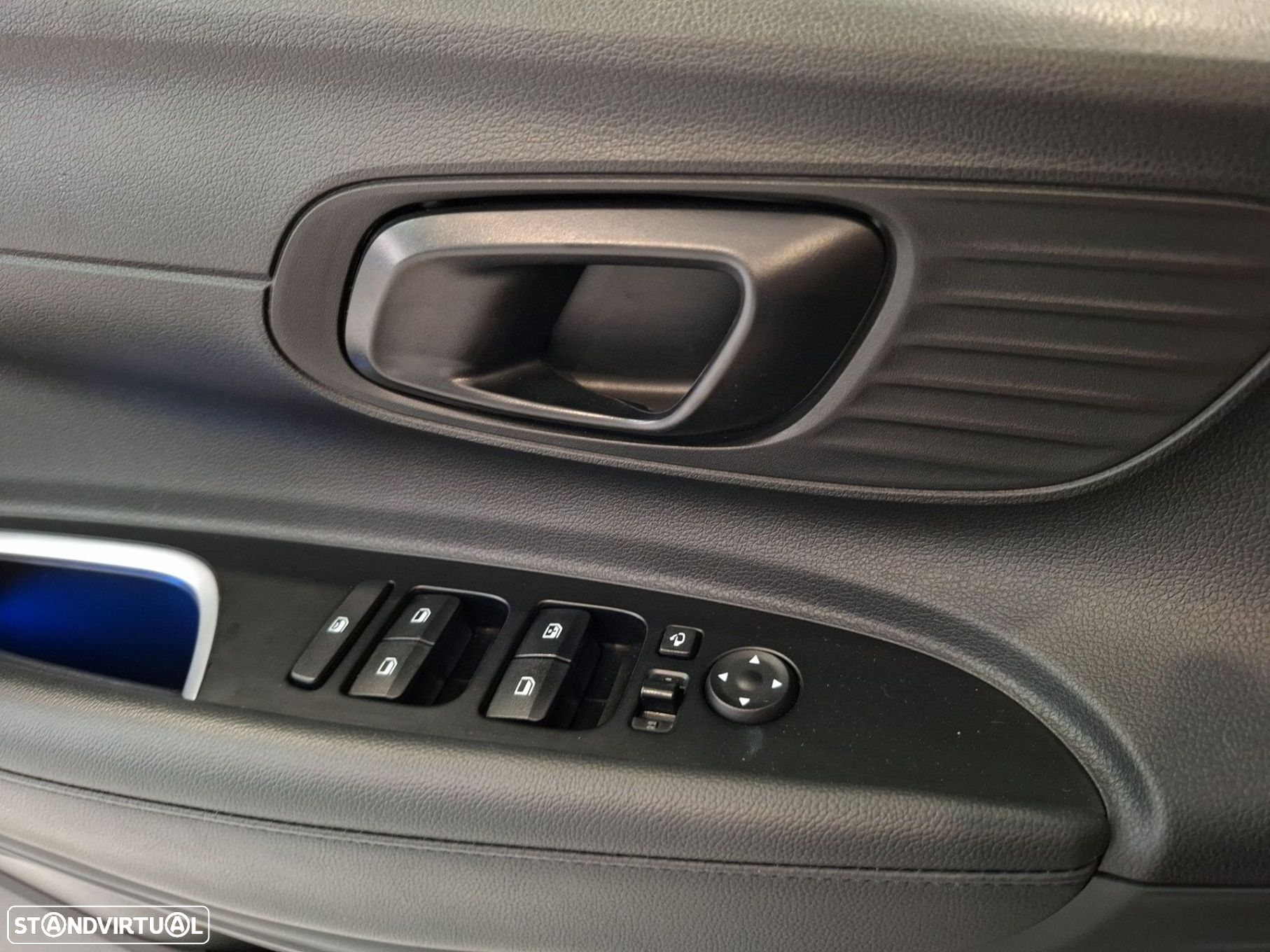Hyundai Bayon 1.0 T-GDI Premium TT - 22