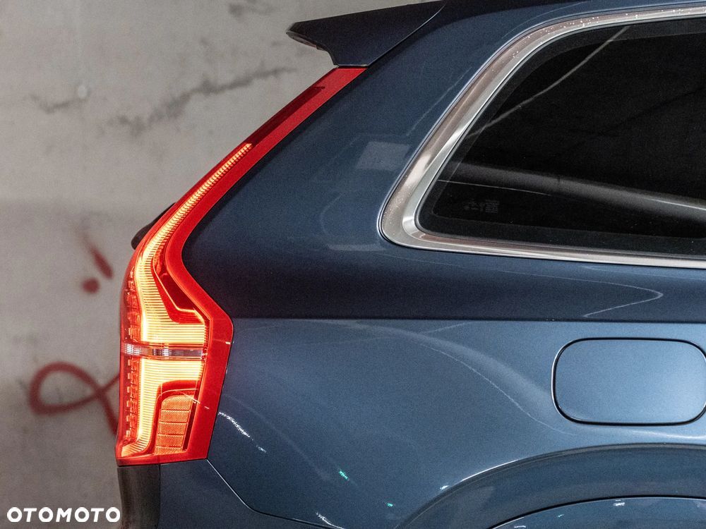 Volvo XC 90 B5 D AWD Momentum - 13