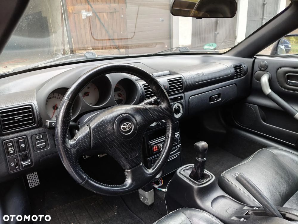 Toyota MR2 1.8 VVT-i - 6