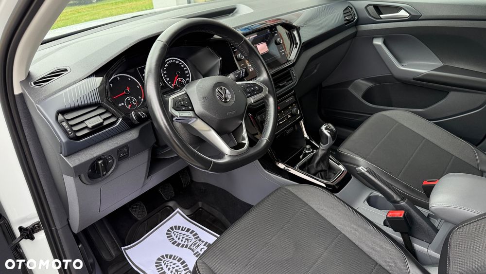 Volkswagen T-Cross 1.6 TDI SCR Style - 23