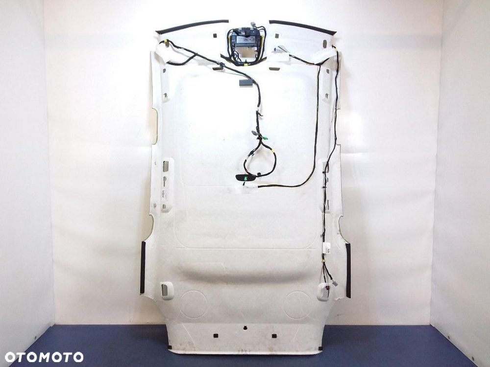 VOLVO XC60 II PODSUFITKA R-DESIGN - 11