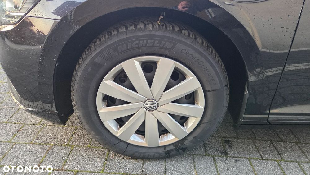 Volkswagen Passat 1.6 TDI SCR DSG Business - 17